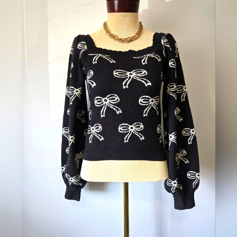 Willow and Wind Anthropologie Black Semi Crop Sweater with White Bows. Size Med